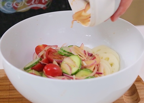 Cách làm salad củ sen