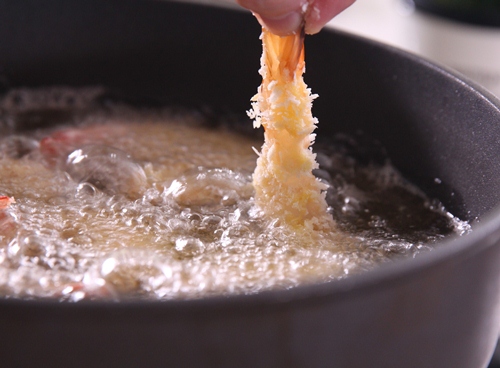 Cách làm tôm tẩm bột chiên xù