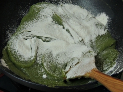 Cách làm bánh Trung thu trà xanh